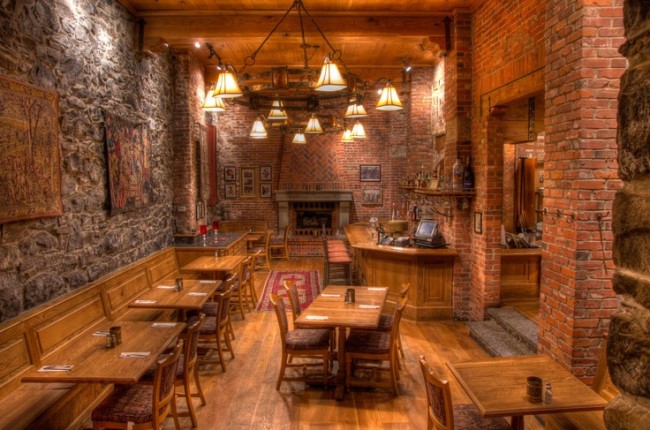 Catacombs restaurant and pub